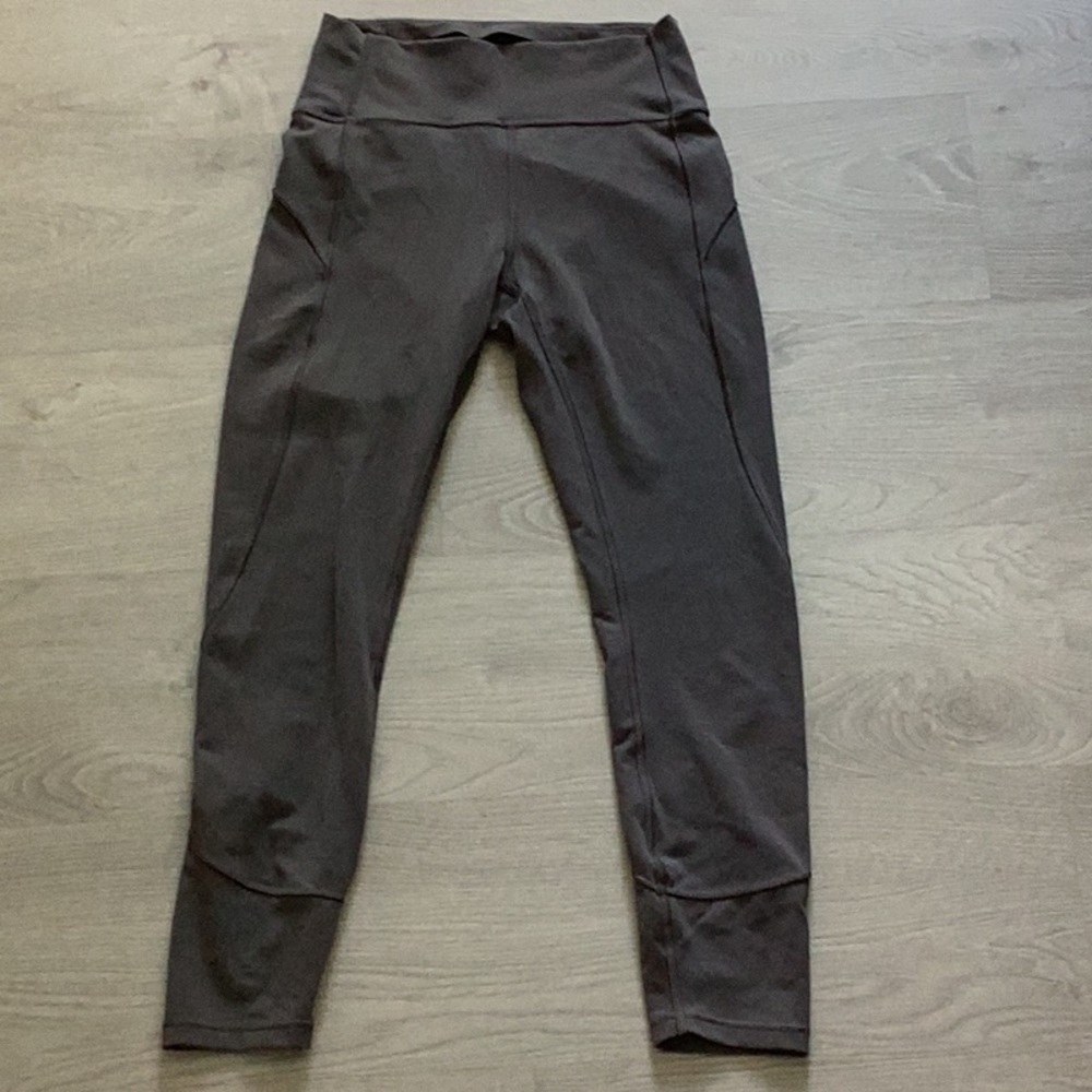 Lululemon capris